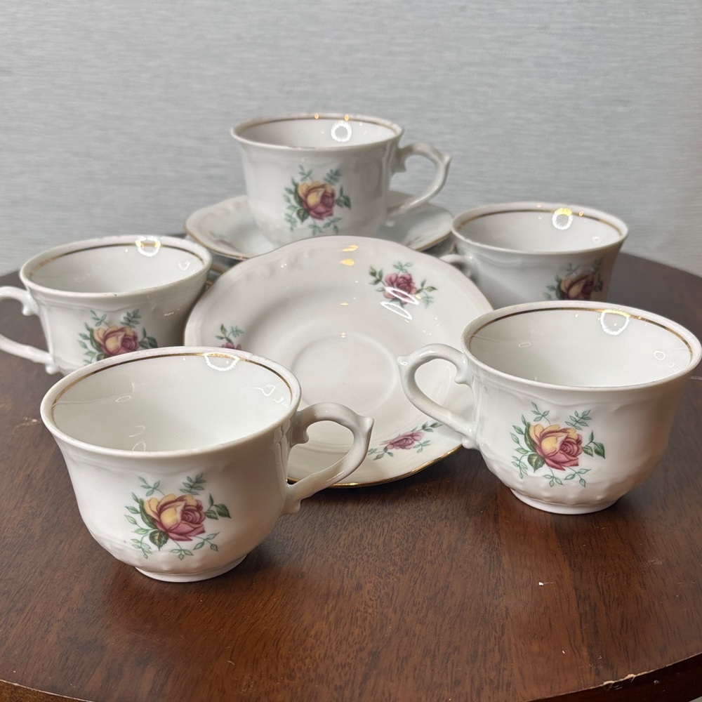 Vintage Wtoctawek Poland 1960s teacup and saucer sets